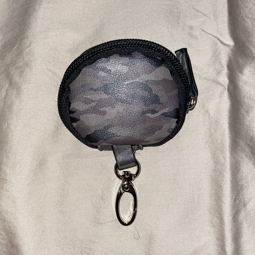 Air pod holder